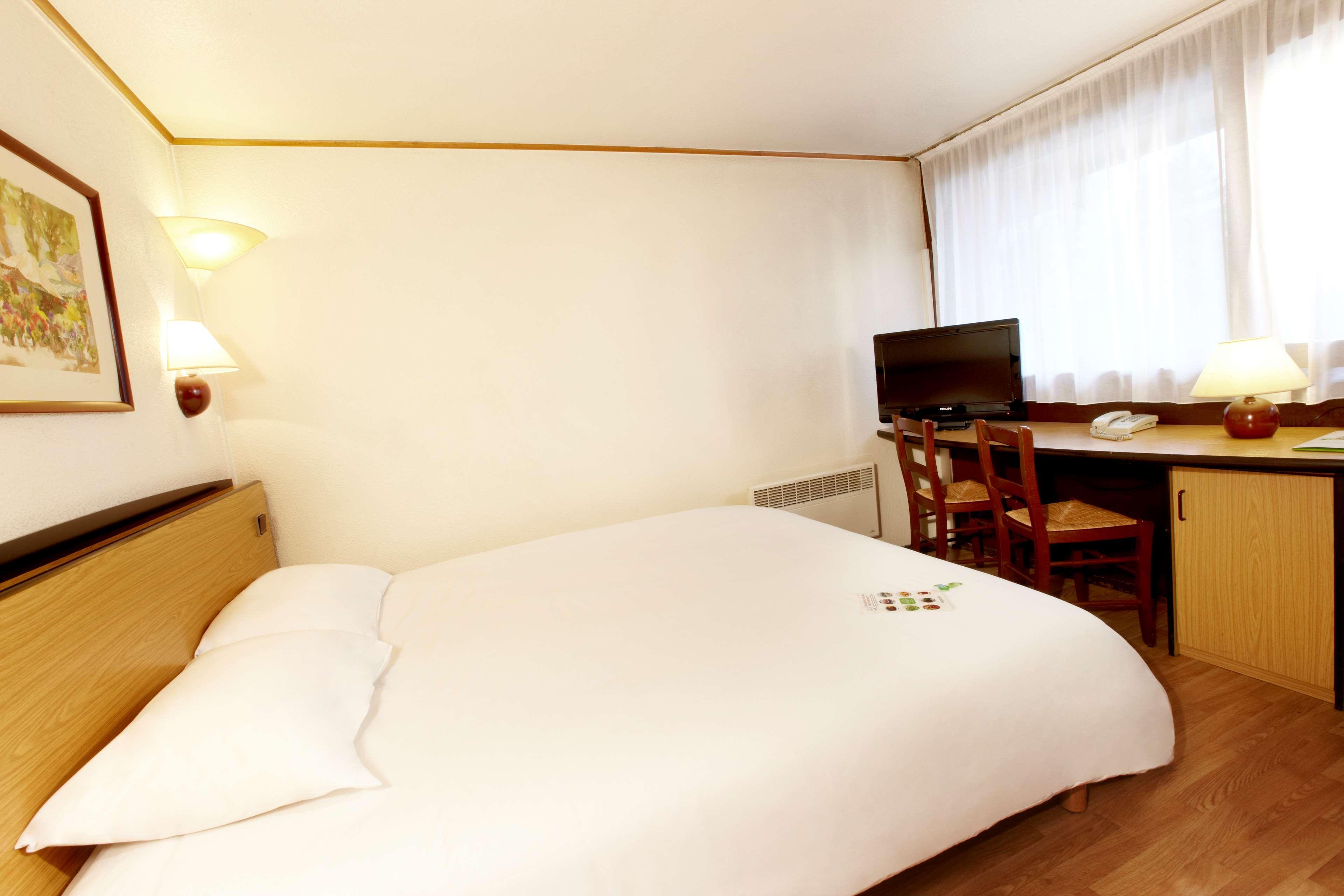 Hotel De La Briere Trignac Zewnętrze zdjęcie