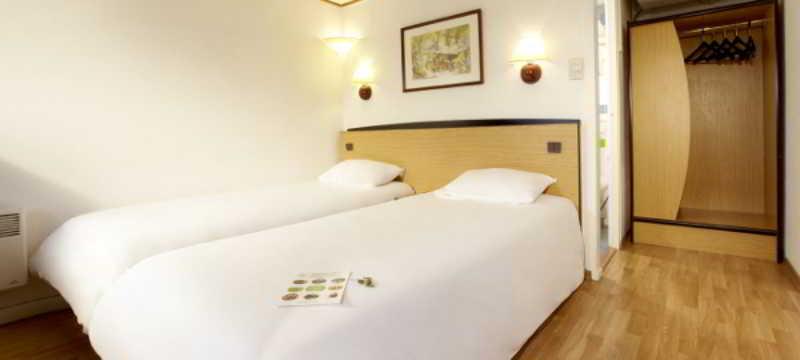 Hotel De La Briere Trignac Zewnętrze zdjęcie